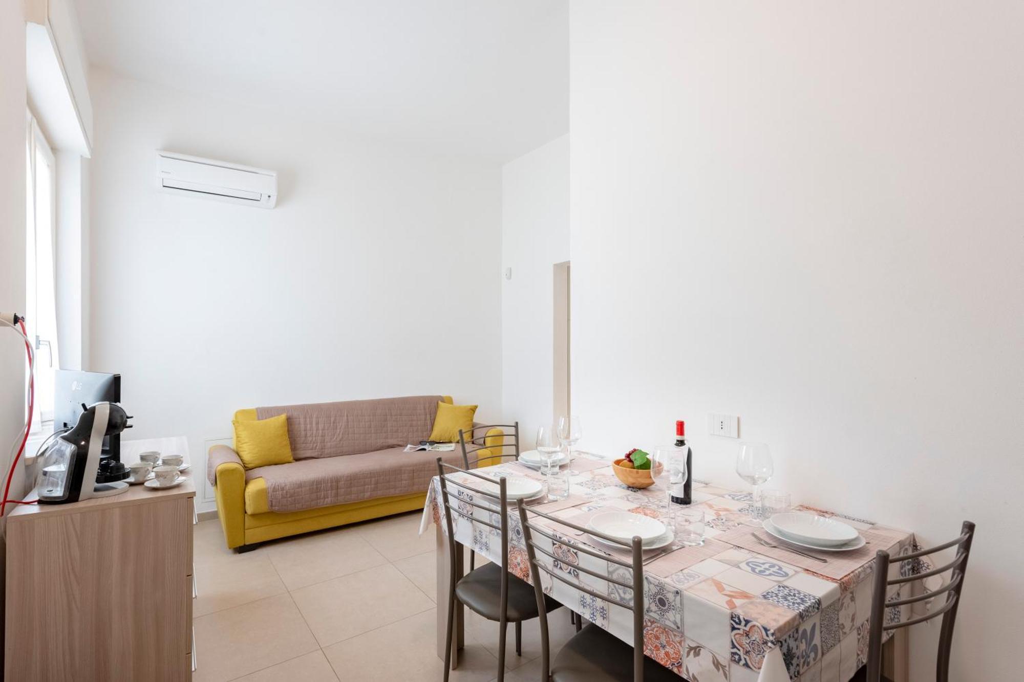 La Suite 2 Ondina Viareggio 200M From Sea - Happy Rentals Zewnętrze zdjęcie